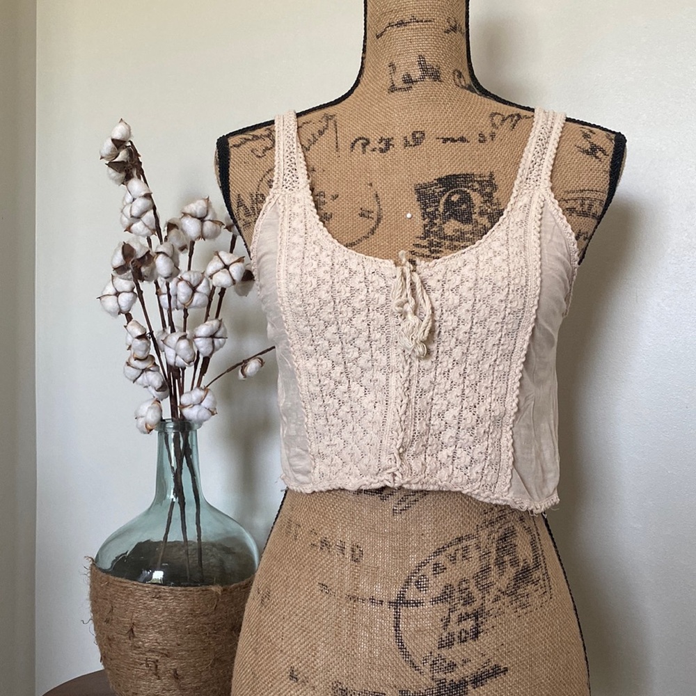 🚨[SOLD] Boho Crop Top
